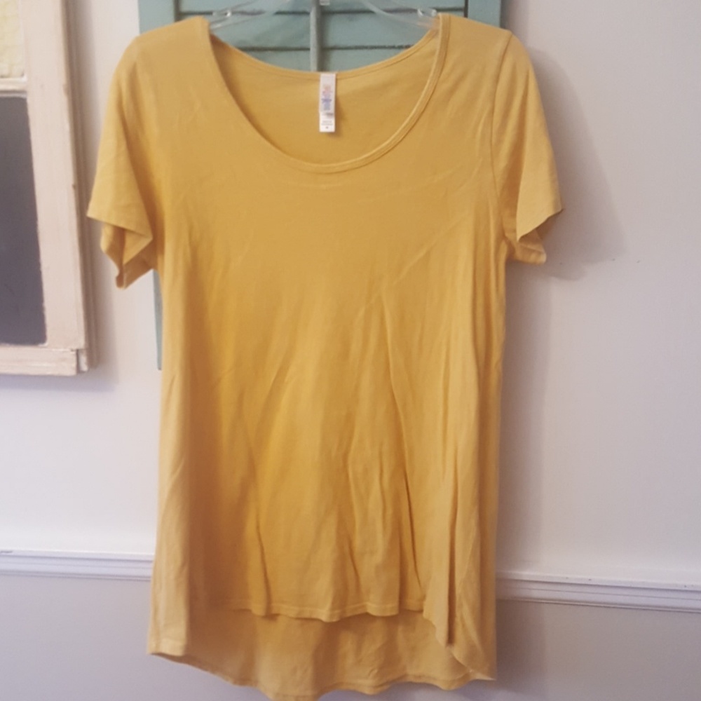 Lularoe Classic Tee